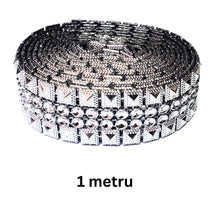 Încărcați imaginea în Galerie, Banda Panglica cu Strasuri Decorativa de Lipit Aplicat din Acril 4 Siruri si Patrate Rhinestones Argintii Silver 1 m