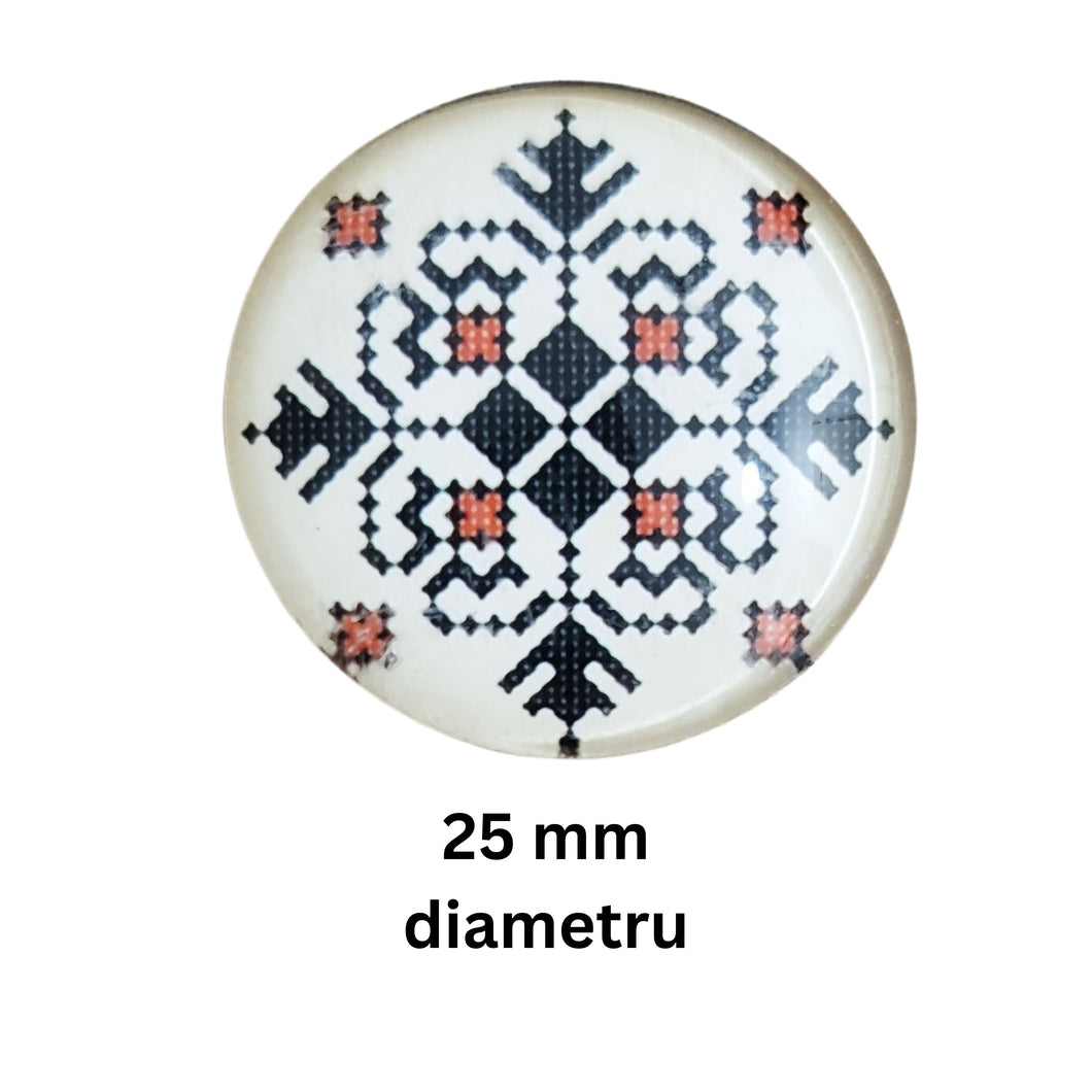 Cabochon pentru Bijuterii din Sticla Transparenta cu Motive Traditionale Taranesti Populare Rotund Broderie Stea 25 mm